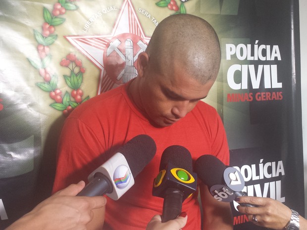 Diego tem três mandados de prisão em aberto, afirmou delegado (Foto: Fernanda Resende/G1)