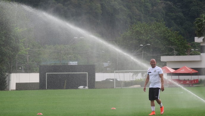Léo Santos (Foto: Bruno Giufrida)