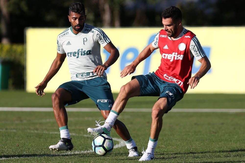 Cinco nomes, duas vagas: como Cuca pode montar o meio de campo do Palmeiras