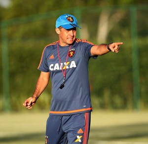 Eduardo Baptista Sport (Foto: Aldo Carneiro / Pernambuco Press)