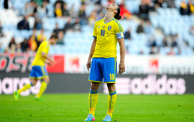 Ameaçado de não ir à Copa, Portugal pega Rússia. Itália visita Rep. Tcheca Ibrahimovic_suecia