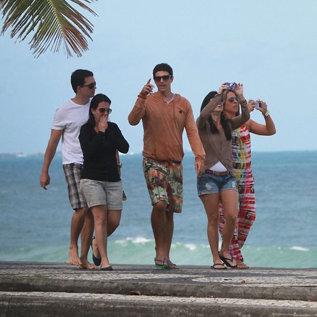 Giane (Foto: Andre Freitas e Delson Silva/Agnews)