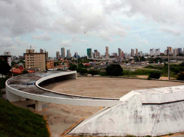 Presépio de Candelária, hojoe abandonado, será transofrmado em Centro Cultural (Foto: Canindé Soares)