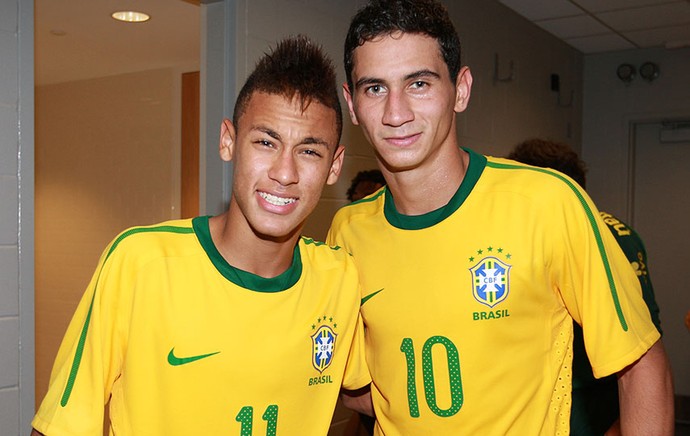 neymar Ganso 2012 (Foto: Divulgao / CBF)