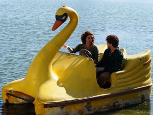 Isabela e Leandro brigam e Orelha começa a filmar (Foto: Malhação / Tv Globo)