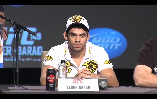 Renan Barão, na coletiva do UFC 149 (Foto: Reprodução/Youtube)