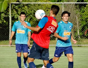 Vinícius Araújo treino Cruzeiro (Foto: Tarciso Badaró)