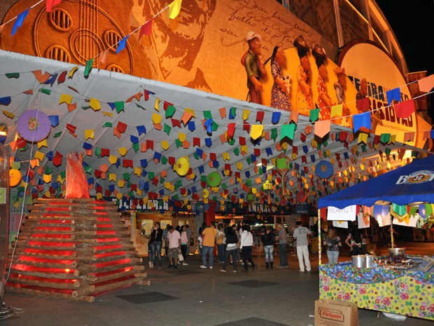 G1 Festa junina agita Feira de S u00e3o Cristóv u00e3o, na Zona Norte do Rio notícias em Rio de Janeiro Artesanato Pernambuco ~ G1 Festa junina agita Feira de S u00e3o Cristóv u00e3o, na Zona Norte do Rio notícias em Rio de Janeiro