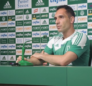 Prass pede maior controle emocional ao Palmeiras na hora de decidir