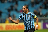 Barcos acerta o ângulo na derrota
do Grêmio. Vote no gol mais bonito! Barcos acerta o ângulo na derrota
do Grêmio. Vote no gol mais bonito!