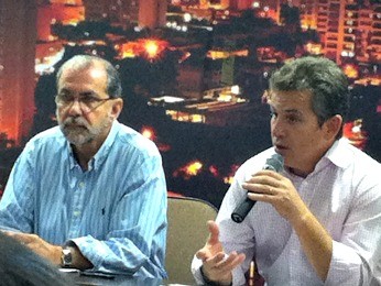 Plano foi lançado nesta sexta-feira (11) pelo prefeito e pelo secretário de Saúde de Cuiabá (Foto: Pollyana Araújo/ G1)