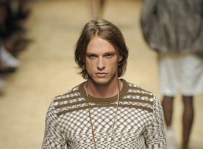 Homens com estilo: Os looks da Semana de Moda Masculina de Milão