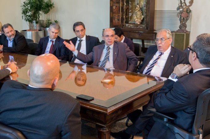Reunião dos presidentes clubes do rio de janeiro, vasco, botafogo, fluminense e flamengo (Foto: Divulgação / PJERJ)