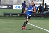 De olho no Dérbi, Renato Augusto volta a treinar com bola no Timão