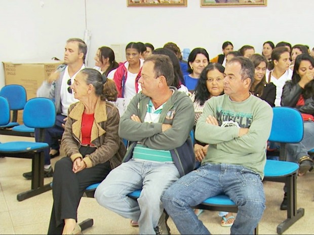 Funcionários municipais pediram ajuda de vereadores para receber salários atrasados em Guapé (MG) (Foto: Reprodução EPTV)