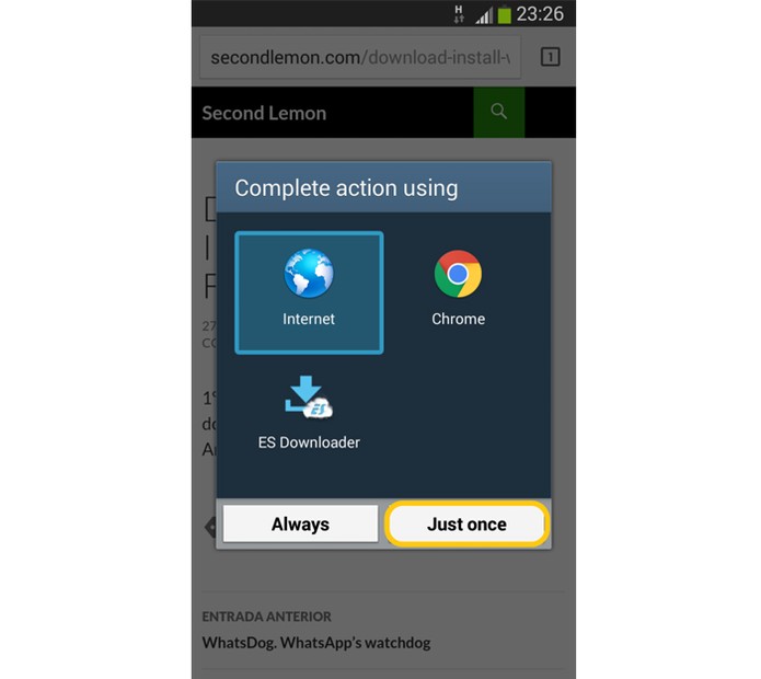 Escolha o browser para fazer o download do apk (Foto: Reprodução/Luciana Vieira)