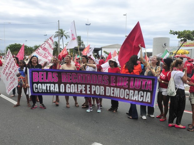 Entidades sindicais fazem ato em Vitória no Dia do Trabalho, espírito santo (Foto: Marcelo Prest/A Gazeta)