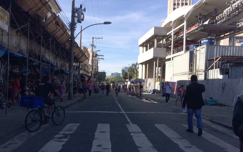 Rua Bento Ribeiro no entorno da Central sem camelôs (Foto: Alba Valéria Mendonça / G1)