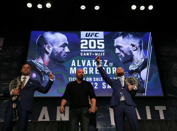 Conor McGregor Eddie Alvarez coletiva UFC 205 Nova York (Foto: Getty Images)