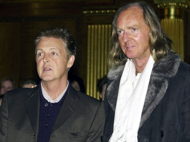 Paul McCartney e John Tavener em foto de 27 de janeiro de 2011 (Foto: AP Photo/John Stillwell) Paul McCartney e John Tavener em foto de 27 de janeiro de 2011 (Foto: AP Photo/John Stillwell)