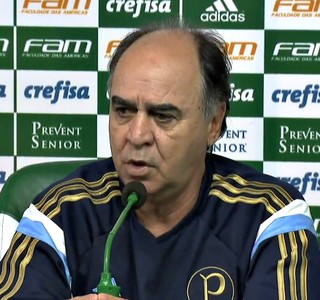 Marcelo mantém dúvida sobre Gabriel Jesus e confirma João Pedro no time