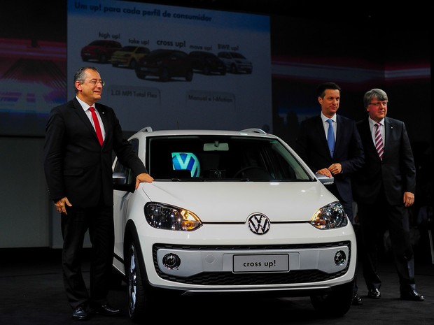 Cross up! é apresentado pela Volkswagen no Salão do Automóvel de São Paulo (Foto: Alan Morici/G1)
