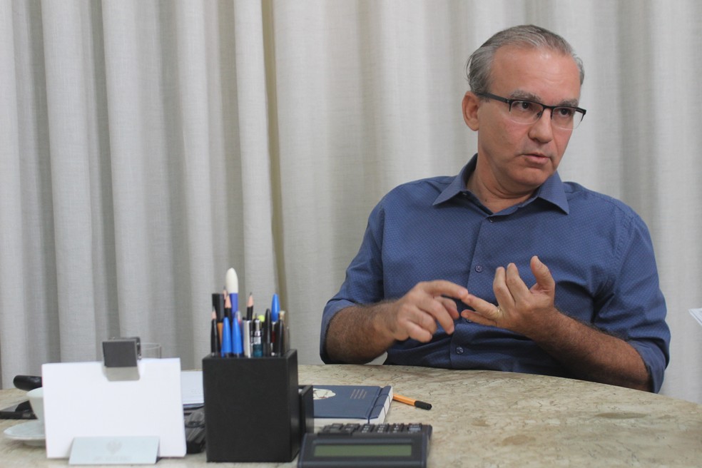 Em entrevista ao G1, Firmino Filho defende gastos em saúde e implantação da integração no transporte público (Foto: Júnior Nascimento/G1 PI)