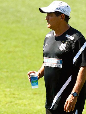 Muricy Ramalho no treino do Santos (Foto: Ricardo Saibun / Divulgação Santos FC)