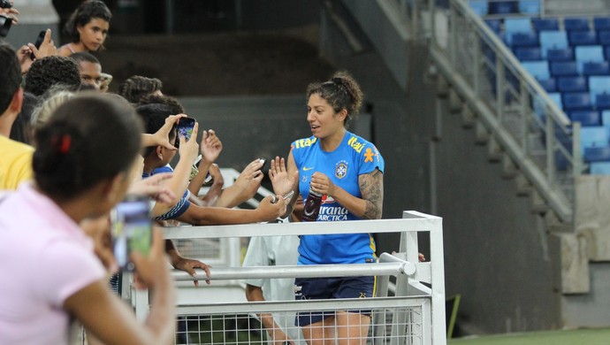 Cristiane, Arena Pantanal, Seleção Feminina, 2015 (Foto: Olímpio Vasconcelos) Cristiane, Arena Pantanal, Seleção Feminina, 2015 (Foto: Olímpio Vasconcelos)