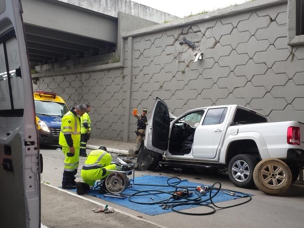 Acidente ocorreu na BR-101, em Palhoça, na Grande Florianópolos (Foto: Arcanjo/Divulgação)