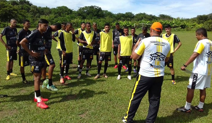 Equipe vem se preparando para a disputa da Segundona do Mineiro (Foto: Victória Clube/Divulgação)