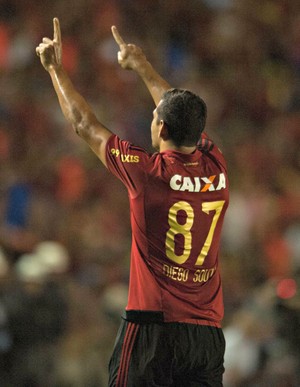 Diego Souza Sport x Chapecoense (Foto: Adelson Carneiro/Pernambuco Press)