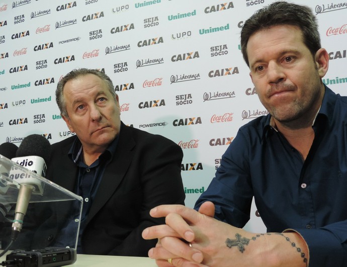 argel fucks internacional inter figueirense (Foto: Renan Koerich/GloboEsporte.com)