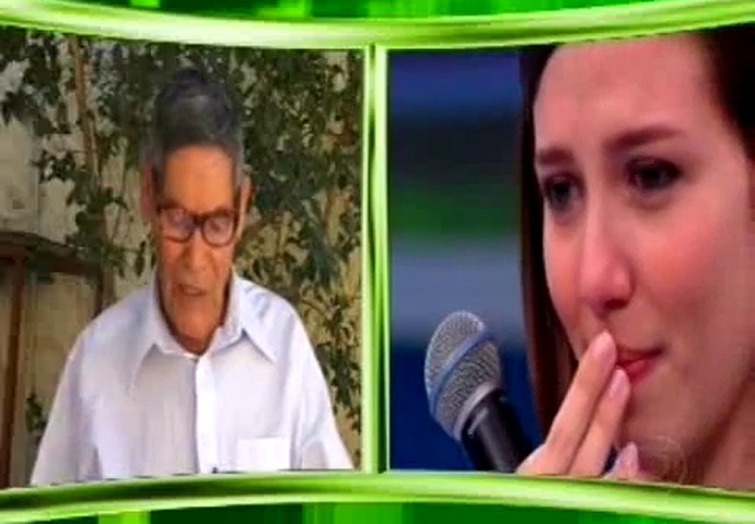 Marjorie Estiano se emociona com poema lido pelo seu avô (Foto: TV Globo)