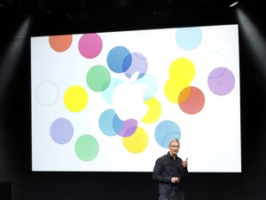 Tim Cook, CEO da Apple, no evento da empresa nesta terça-feira (10) (Foto: Stephem Lam/Reuters)