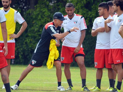 Juan Carlos Osorio São Paulo (Foto: Site oficial do SPFC)