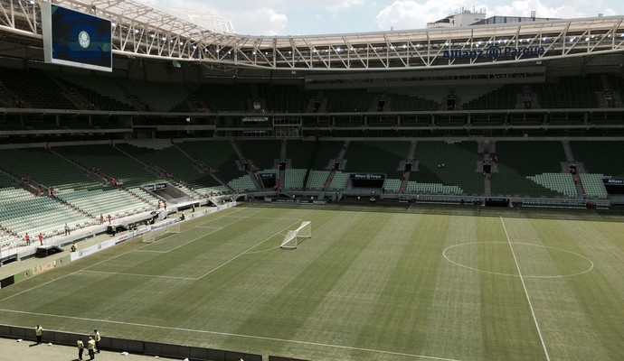 História, goleada e domínio alviverde: Palmeiras volta a jogar Dérbi em casa