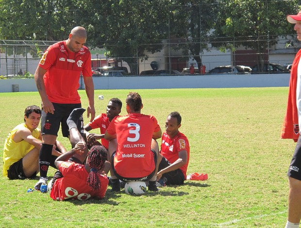 Adriano treino Flamengo (Foto: Richard Souza / Globoesporte.com)
