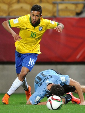 Jorge Brasil Uruguai Mundial Sub-20 (Foto: AP)