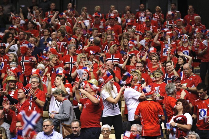 Holanda x Noruega Mundial de Handebol Torcida  (Foto: AP)