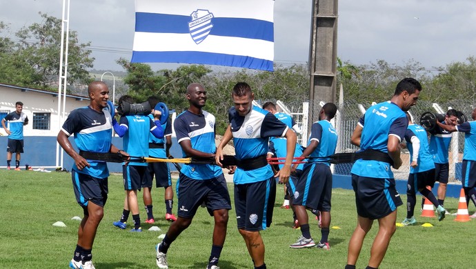CSA treino (Foto: Leonardo Freire/GloboEsporte.com)