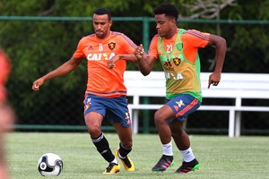 Serginho Rithely Sport (Foto: Marlon Costa / Pernambuco Press)