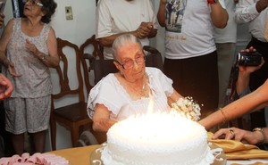 Café da manhã em comemoração dos 105 anos de Dona Canô, na Bahia (Foto: Edgar de Souza / AgNews)