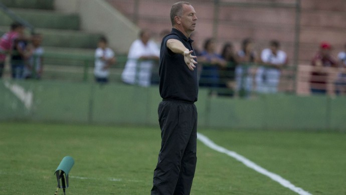 Mano exalta jogo intenso e prevê evolução do Timão com reforços
