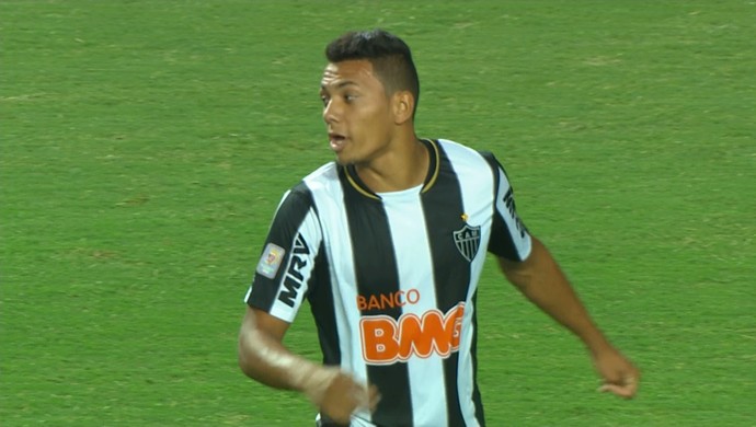 Camisa do Atlético-MG sem a marca da Lupo (Foto: Reprodução / TV Globo Minas)
