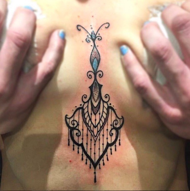 A nova tatuagem de Gabi Garcia (Foto: Reprodução/Instagram)