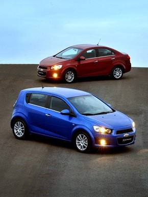 Primeiras Impressoes Chevrolet Sonic 1 6 Hatch E Sedan Auto Esporte G1