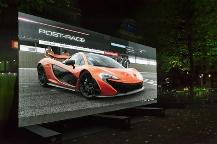 TV 4K de 370 polegadas tem preço de mansão; valor supera R$ 3 milhões (Foto: Reprodução/Engadget) (Foto: TV 4K de 370 polegadas tem preço de mansão; valor supera R$ 3 milhões (Foto: Reprodução/Engadget)) TV 4K de 370 polegadas tem preço de mansão; valor supera R$ 3 milhões (Foto: Reprodução/Engadget) (Foto: TV 4K de 370 polegadas tem preço de mansão; valor supera R$ 3 milhões (Foto: Reprodução/Engadget))