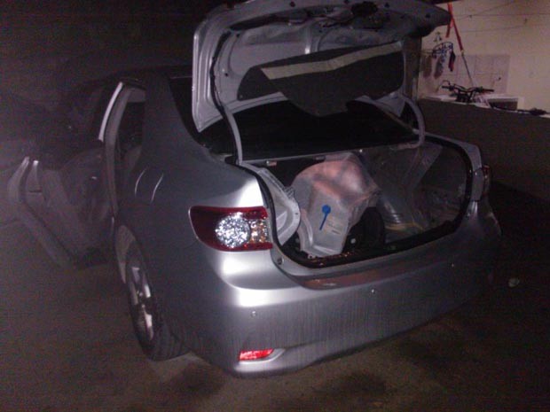 Carro foi levado para a Delegacia de Plantão da zona Sul de Natal (Foto: Divulgação/Polícia Militar do RN)