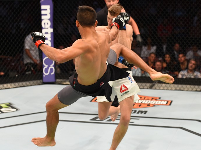 Yair Rodriguez Dan Hooker UFC 192 MMA (Foto: Getty Images)
